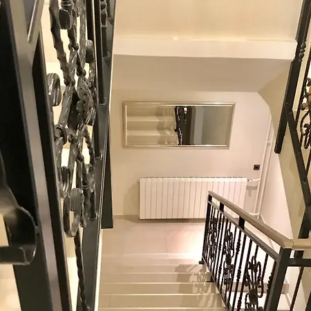 Bed and breakfast M House Belgrado