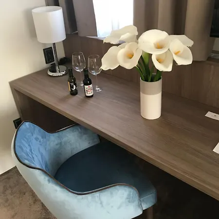 M House Bed & Breakfast