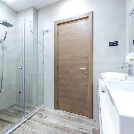 Bed & Breakfast M House Belgrado